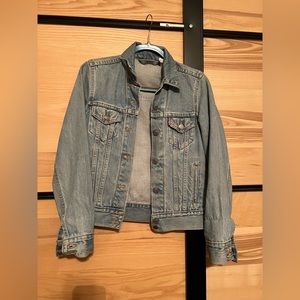 Levi Jean jacket